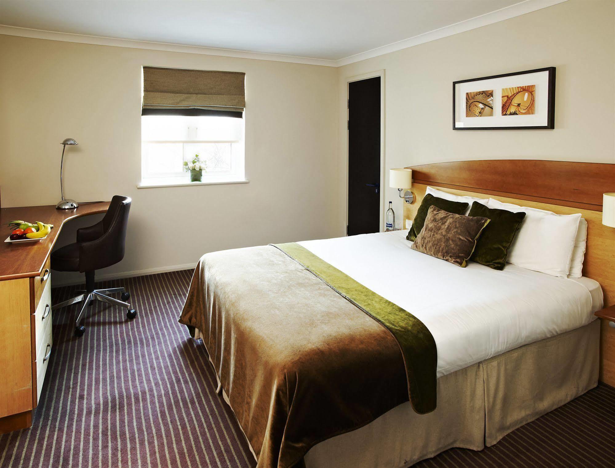 Hotel Sunningdale Park à Ascot  Extérieur photo